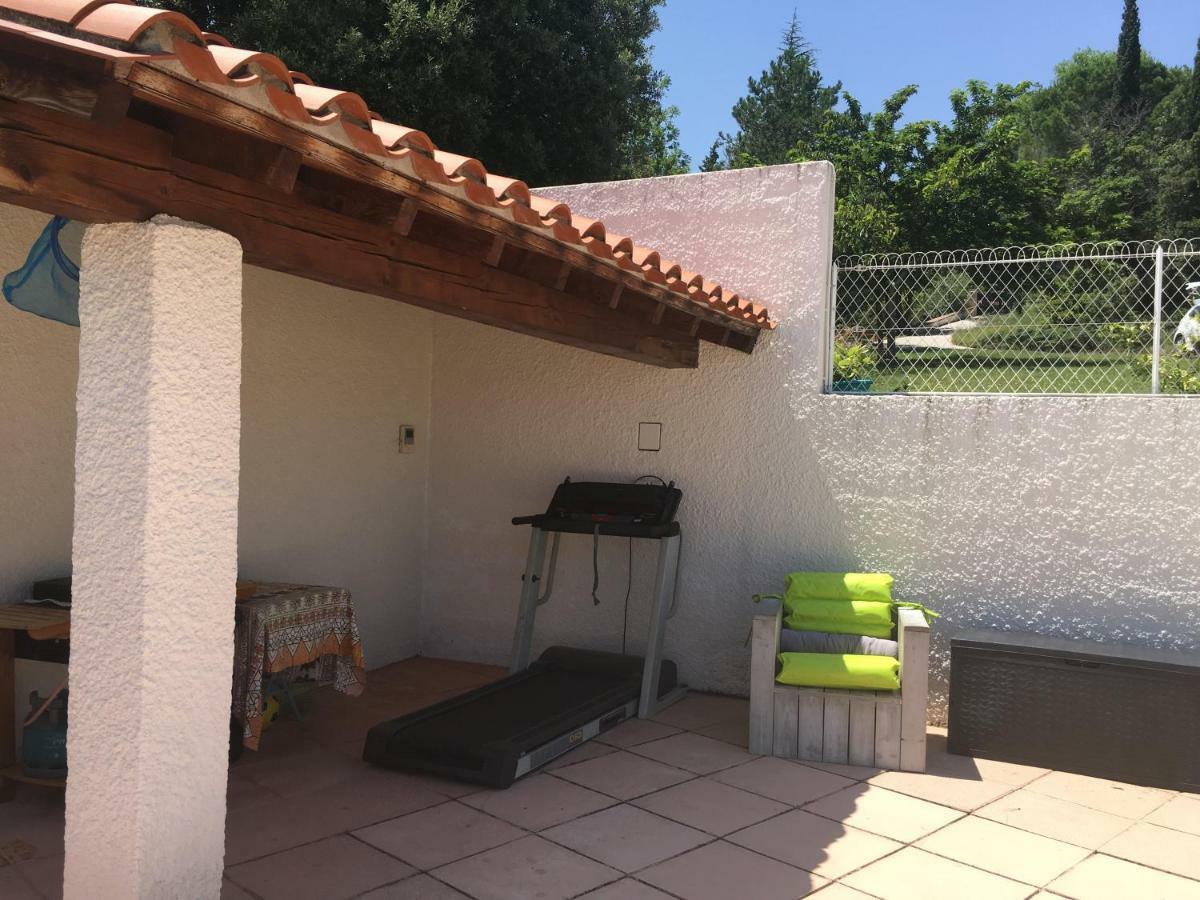 Villa Calme Et Detente Montbolo Luaran gambar